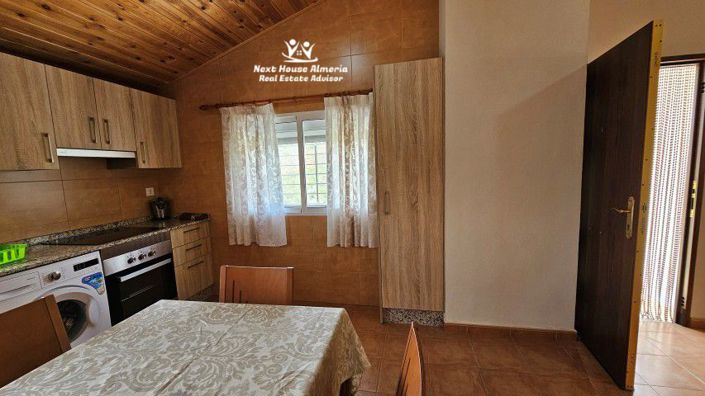 Image No.36-4 Bed Country House for sale