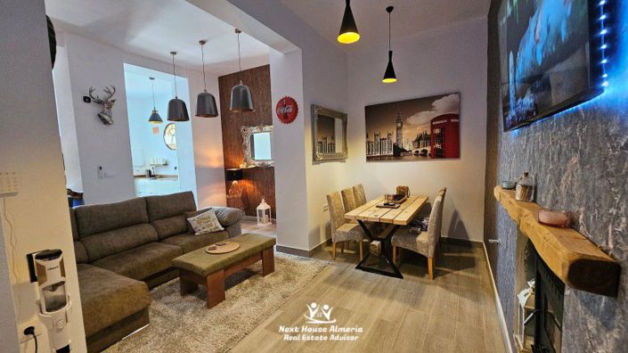 Image No.21-4 Bed Townhouse for sale