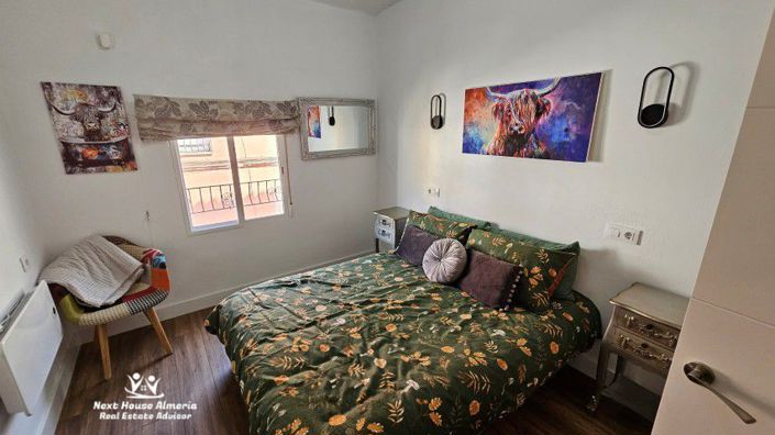 Image No.32-4 Bed Townhouse for sale