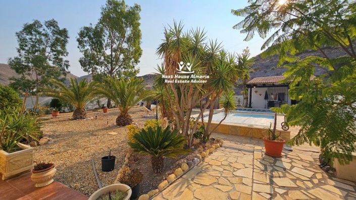 Image No.11-3 Bed Villa for sale