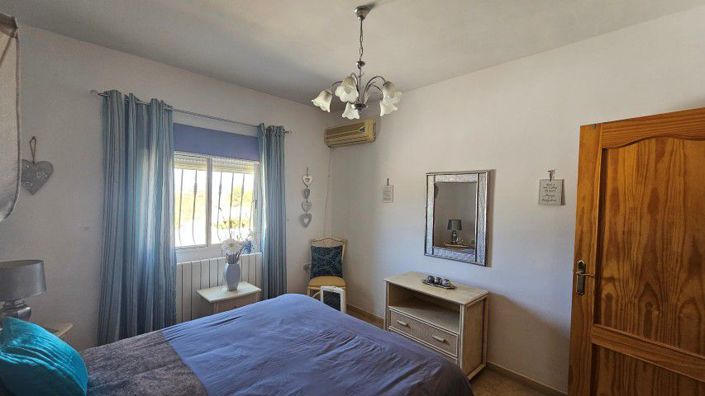 Image No.20-3 Bed Villa for sale