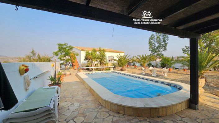 Image No.22-3 Bed Villa for sale