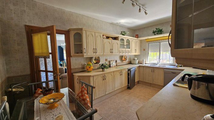 Image No.27-3 Bed Villa for sale