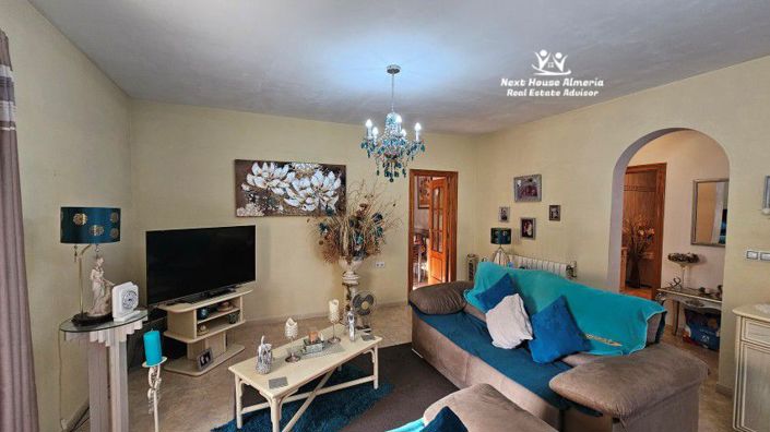 Image No.49-3 Bed Villa for sale