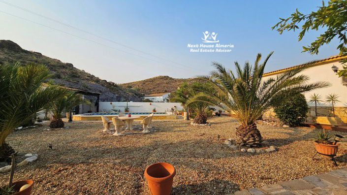 Image No.6-3 Bed Villa for sale