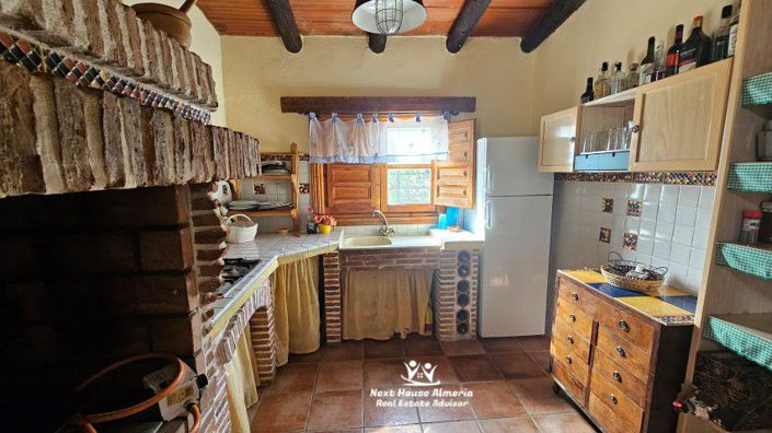 Image No.15-2 Bed Country House for sale