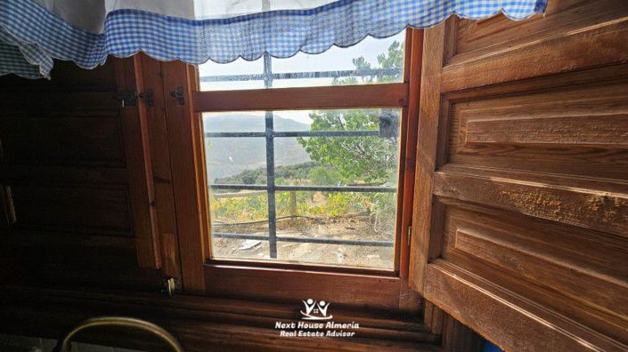 Image No.16-2 Bed Country House for sale