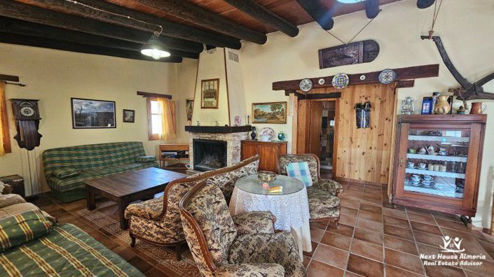 Image No.19-2 Bed Country House for sale