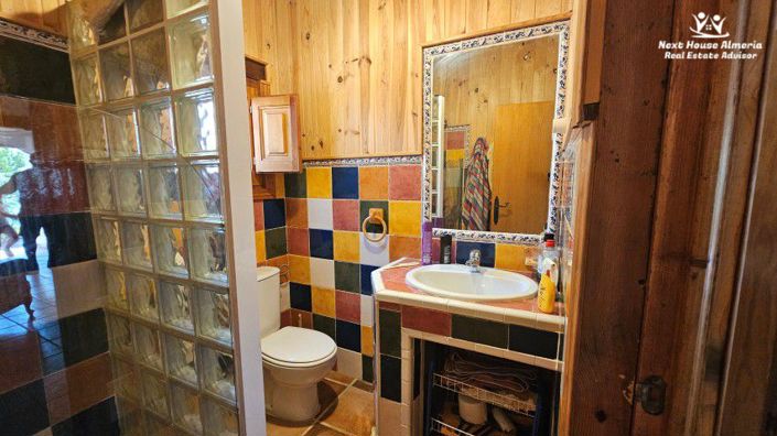 Image No.30-2 Bed Country House for sale