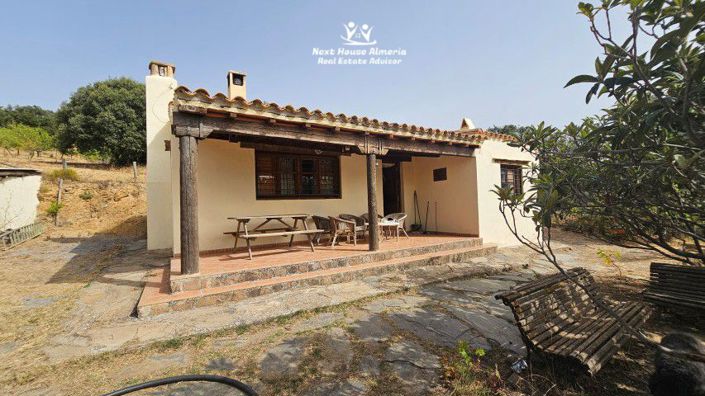 Image No.41-2 Bed Country House for sale