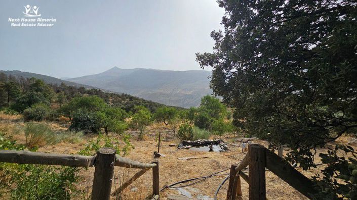 Image No.50-2 Bed Country House for sale