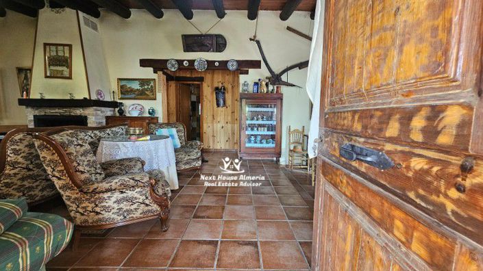 Image No.10-2 Bed Country House for sale