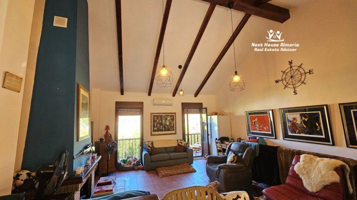 Image No.11-2 Bed Townhouse for sale