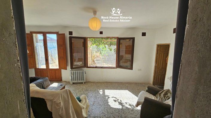 Image No.22-Maison de campagne de 6 chambres à vendre à Oria