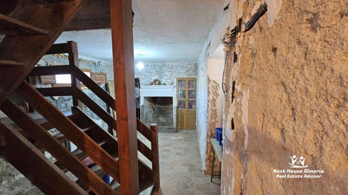 Image No.31-Maison de campagne de 6 chambres à vendre à Oria