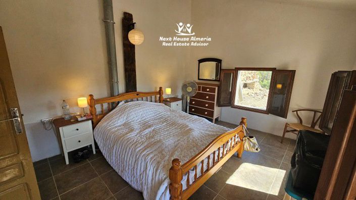 Image No.40-Maison de campagne de 6 chambres à vendre à Oria