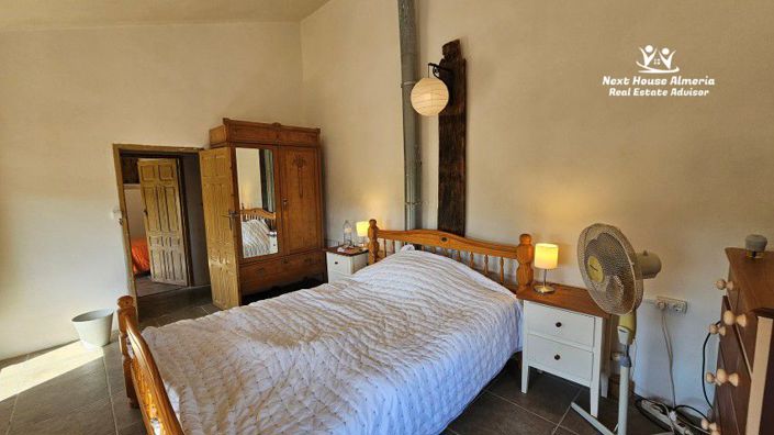 Image No.43-Maison de campagne de 6 chambres à vendre à Oria