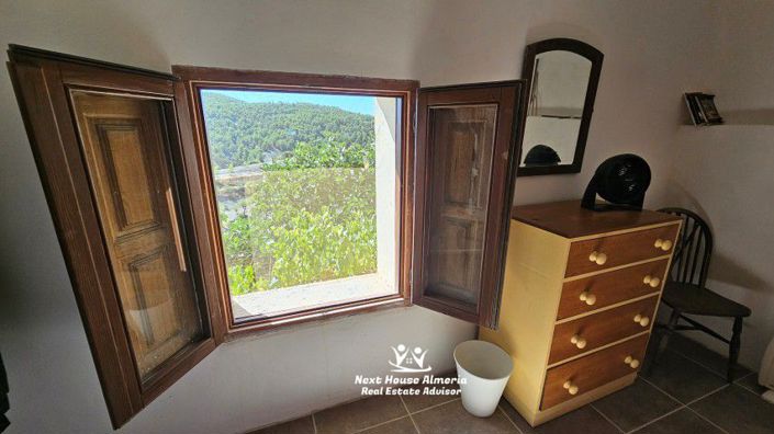 Image No.46-Maison de campagne de 6 chambres à vendre à Oria