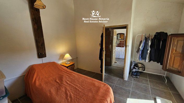 Image No.47-Maison de campagne de 6 chambres à vendre à Oria