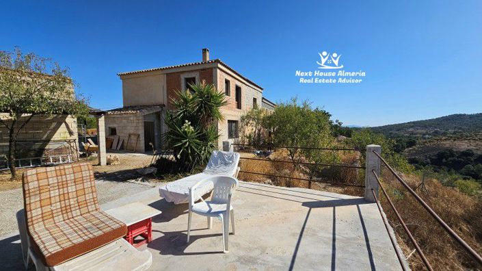 Image No.8-Maison de campagne de 6 chambres à vendre à Oria