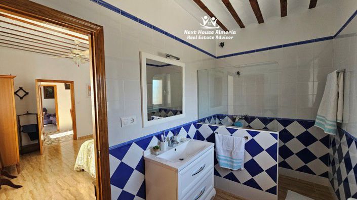 Image No.17-8 Bed Country House for sale