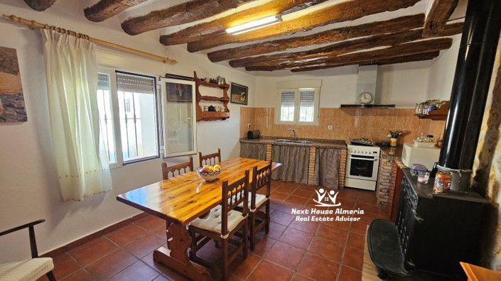 Image No.37-8 Bed Country House for sale