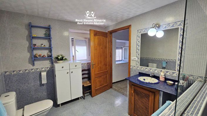 Image No.44-8 Bed Country House for sale