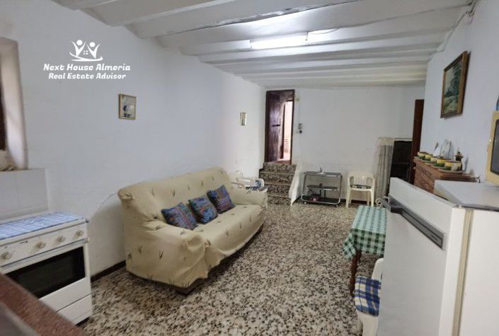 Image No.25-3 Bed Country House for sale