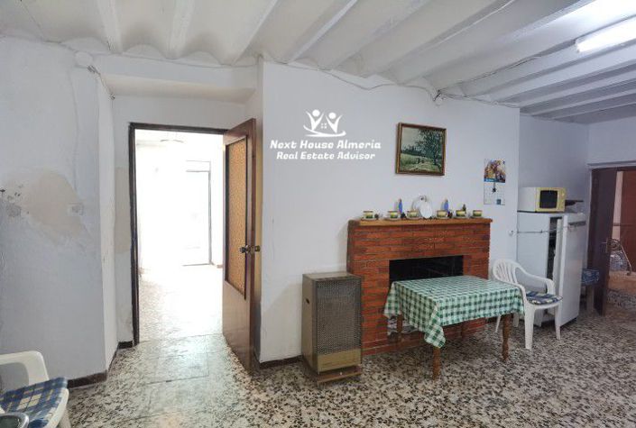 Image No.26-3 Bed Country House for sale