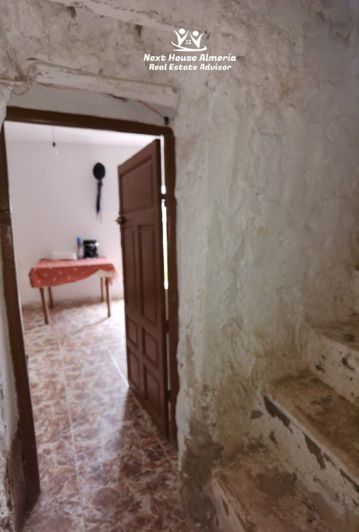 Image No.28-3 Bed Country House for sale