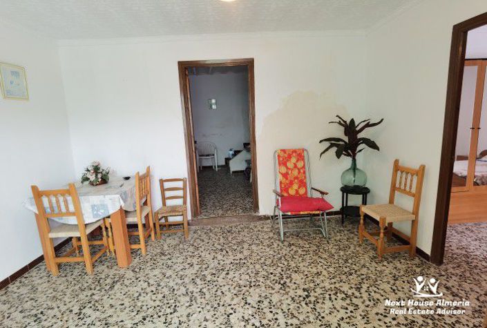 Image No.8-3 Bed Country House for sale