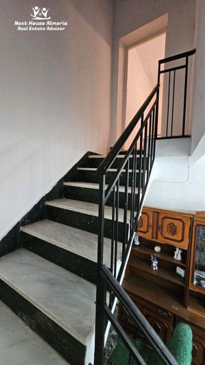 Image No.27-4 Bed Townhouse for sale