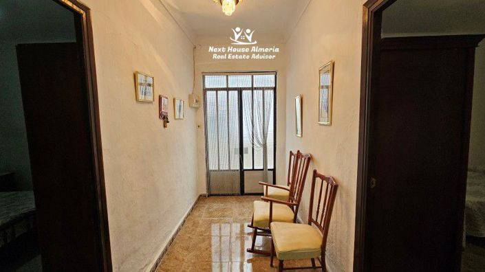 Image No.34-4 Bed Townhouse for sale