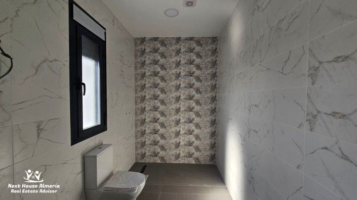 Image No.11-3 Bed Villa for sale