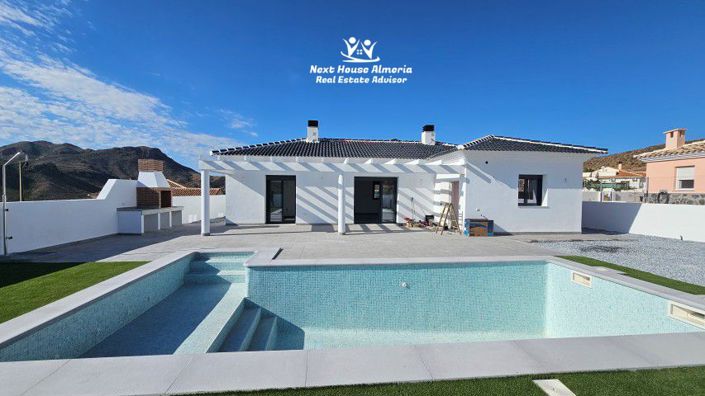 Image No.4-3 Bed Villa for sale