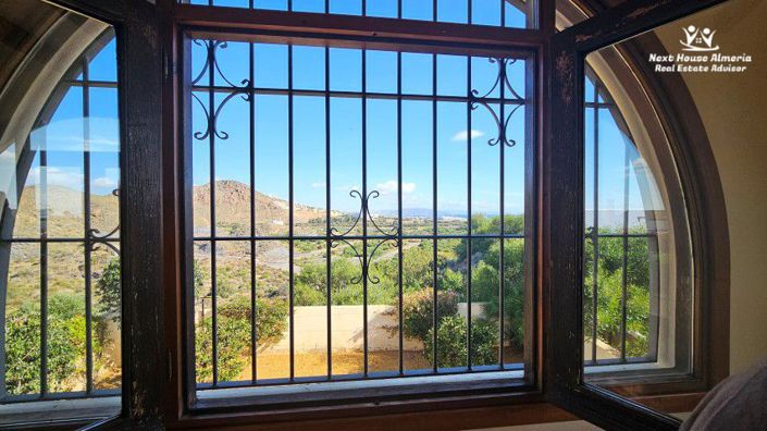 Image No.11-3 Bed Villa for sale