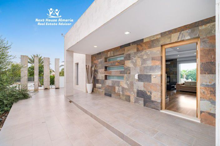 Image No.18-Villa de 4 chambres à vendre à Lorca