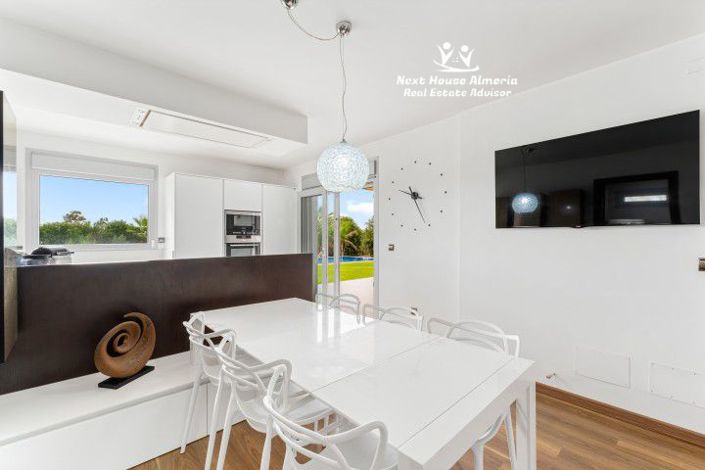 Image No.27-Villa de 4 chambres à vendre à Lorca