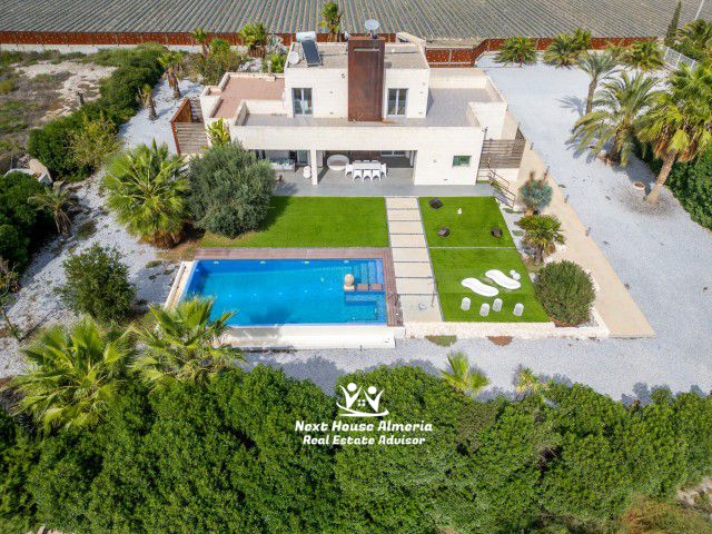 Image No.4-Villa de 4 chambres à vendre à Lorca