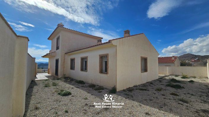 Image No.11-4 Bed Villa for sale