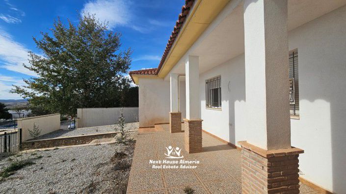 Image No.12-4 Bed Villa for sale