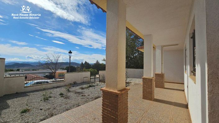 Image No.14-4 Bed Villa for sale