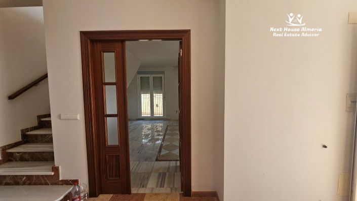 Image No.17-4 Bed Villa for sale