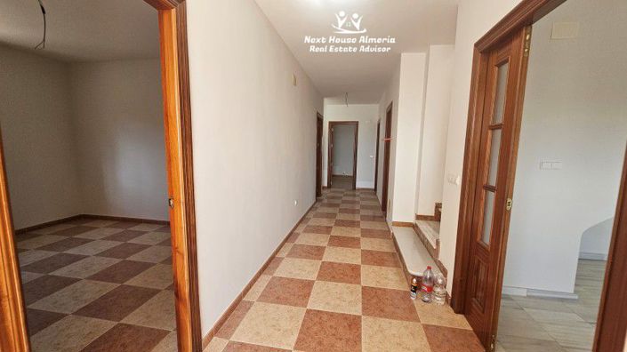 Image No.29-4 Bed Villa for sale