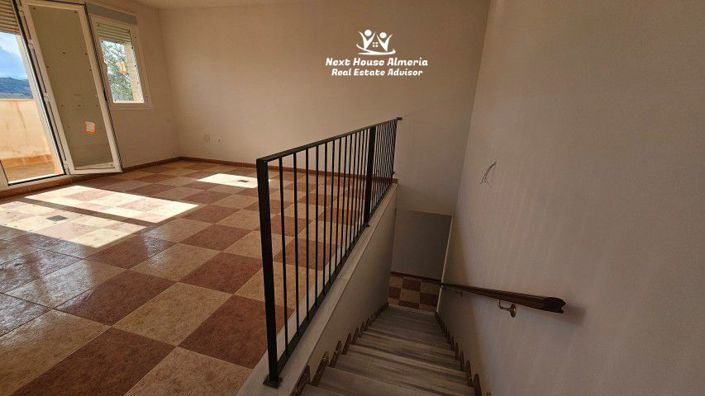 Image No.40-4 Bed Villa for sale