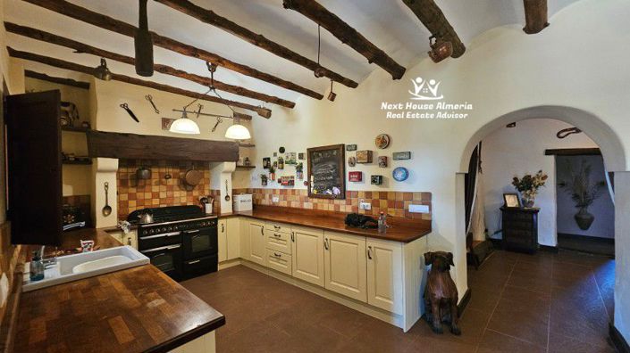 Image No.12-Maison de campagne de 6 chambres à vendre à Velez-Rubio