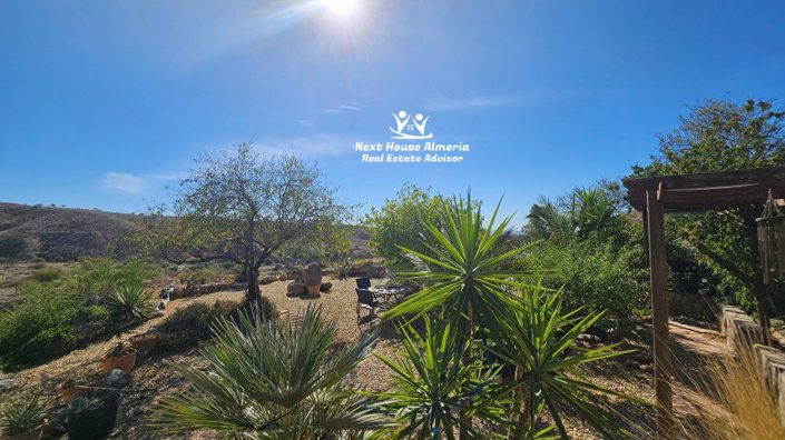 Image No.3-Maison de campagne de 6 chambres à vendre à Velez-Rubio