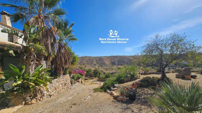 Image No.48-Maison de campagne de 6 chambres à vendre à Velez-Rubio