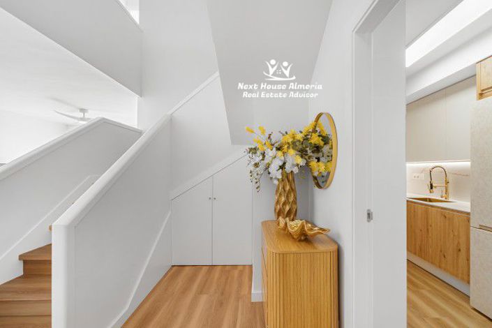 Image No.23-3 Bed Apartment for sale