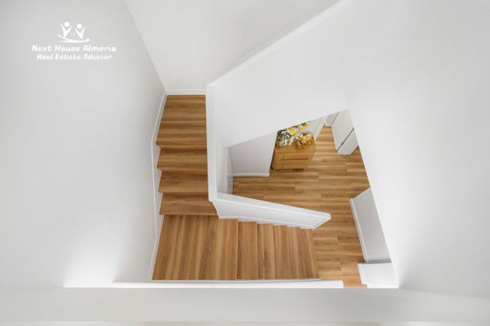 Image No.47-3 Bed Apartment for sale